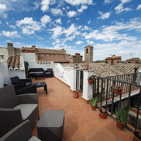 Toledorooms Estrella Con Azotea En El Casco Daire Toledo